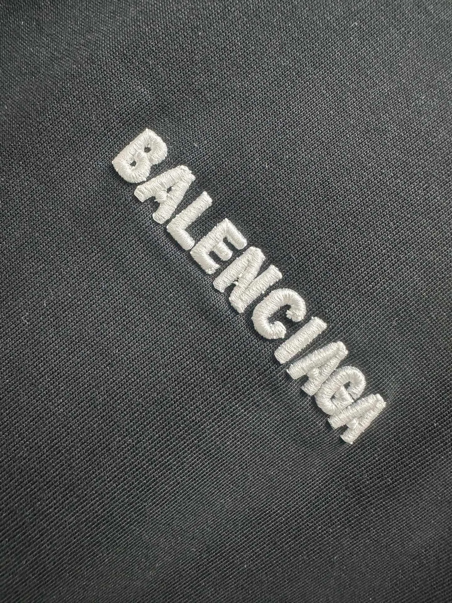 105💰 Balenciaga 2026ss 380g Versatile Same Style -Size：XS S M L XL -Color：Black